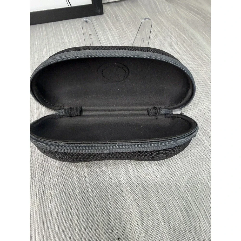 Costa Del Mar Black Hard Shell Zippered Sunglasses Case with Logo Emblem